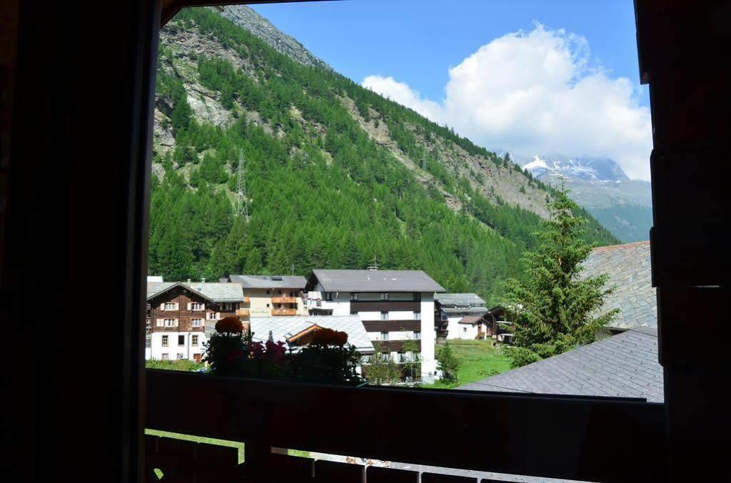 Апартаменти Haus Alpenperle Саас-Альмажель Екстер'єр фото
